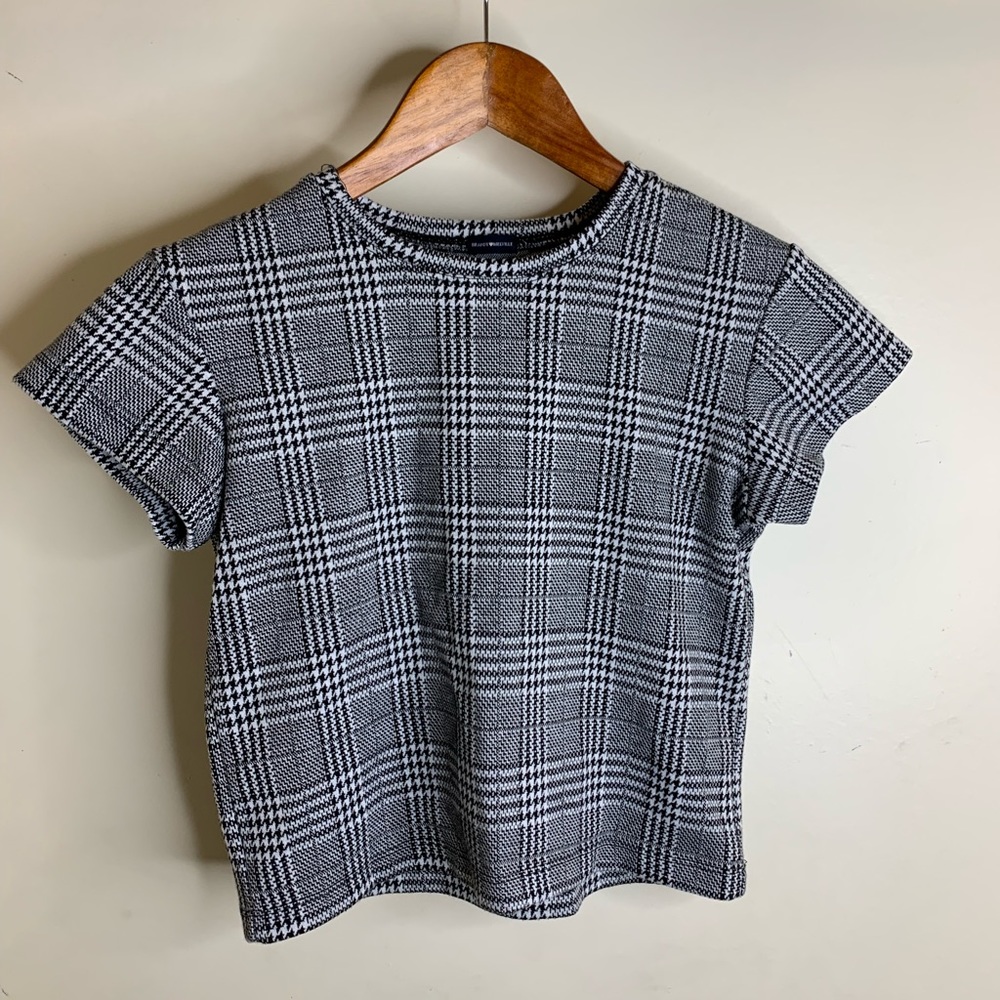 BRANDY MELVILLE || crop top